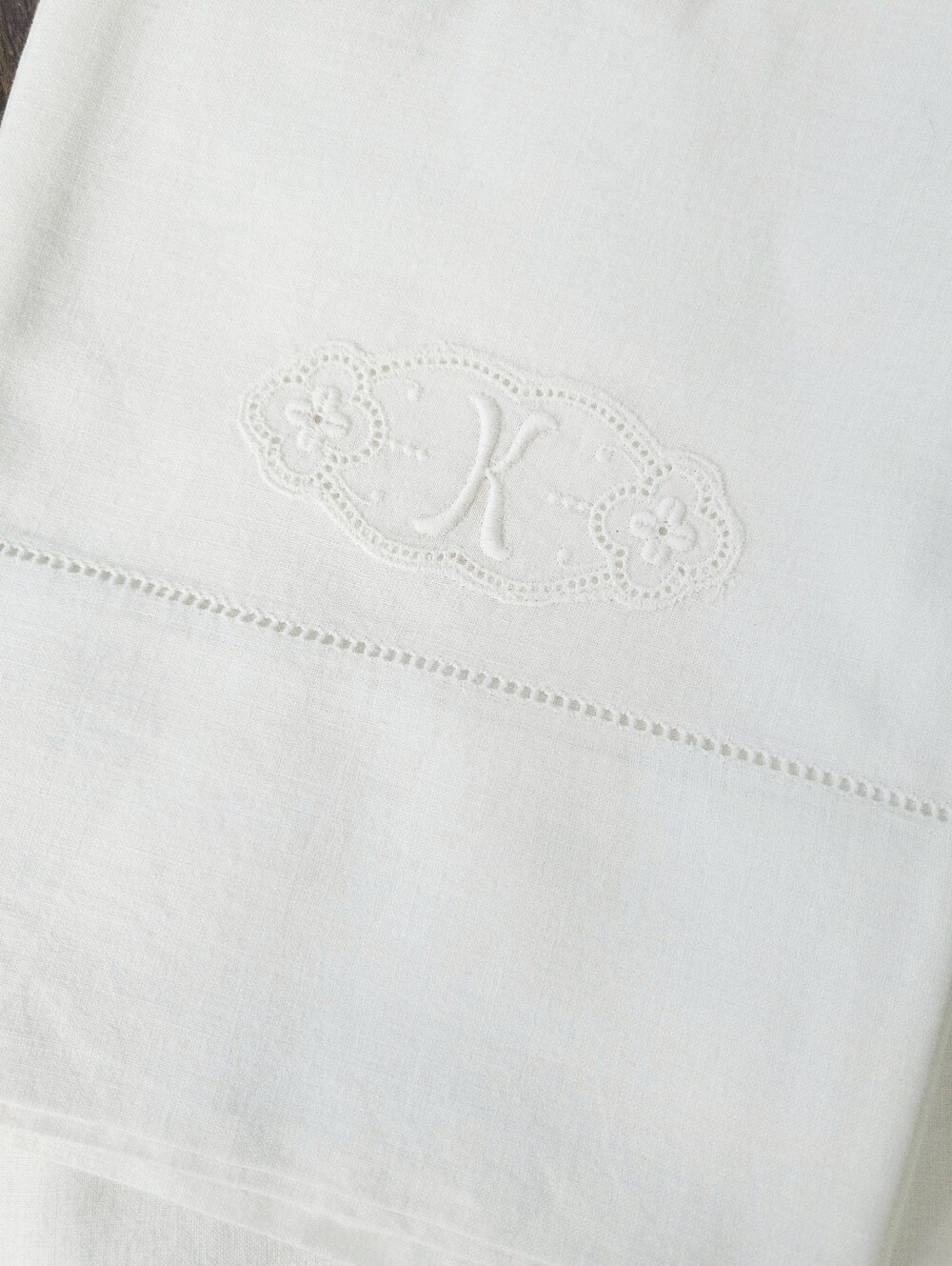 Vintage Monogram Inital "K" Ivory Linen Cotton Queen Pillowcases Set Of 2 - Picture 2 of 7